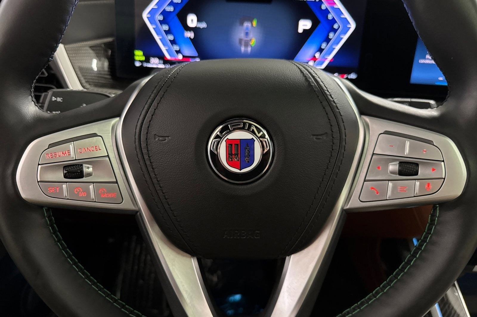 Used 2024 BMW ALPINA XB7 ALPINA XB7 image 17