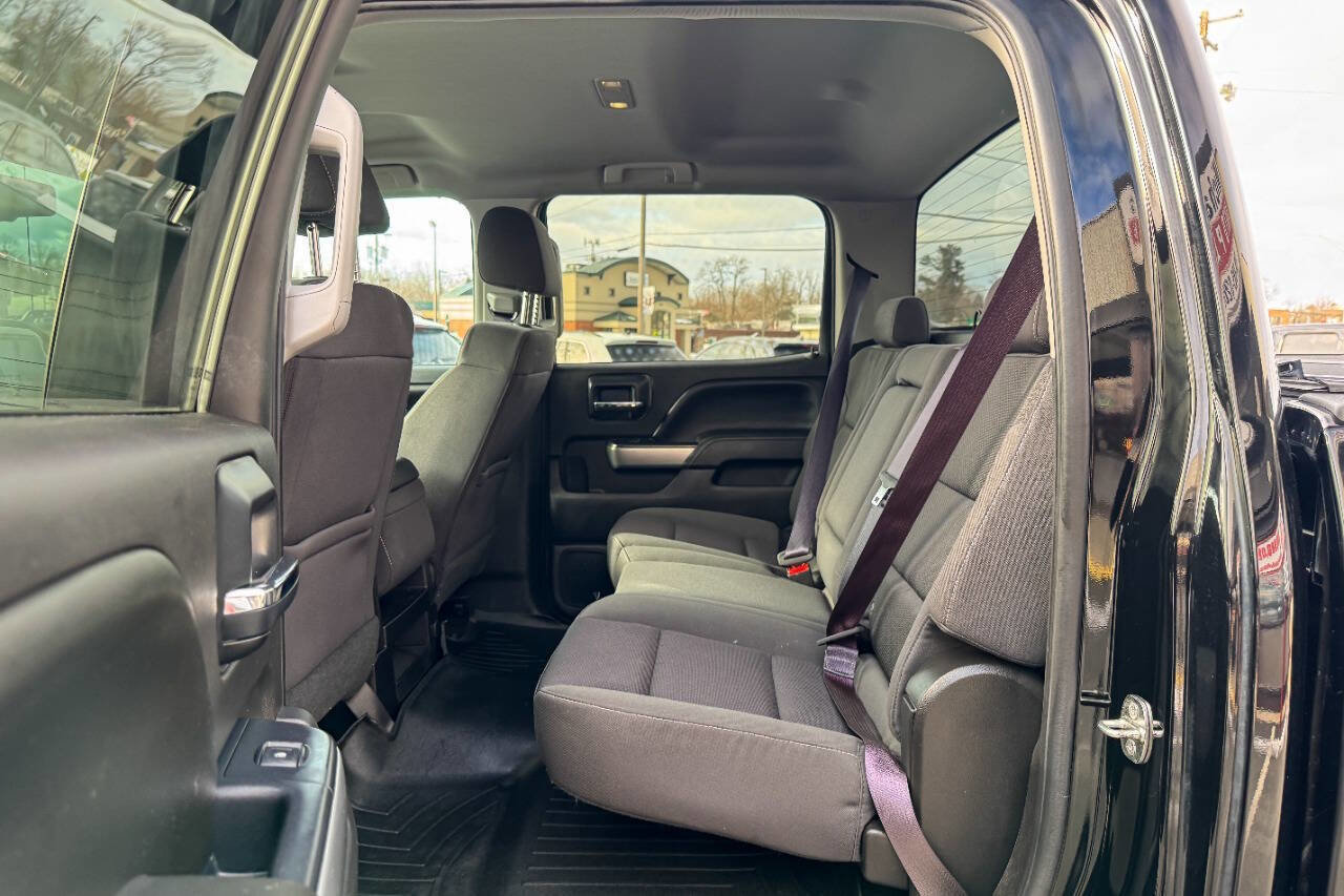 Used 2016 Chevrolet Silverado 2500 LT w/ Midnight Edition image 22