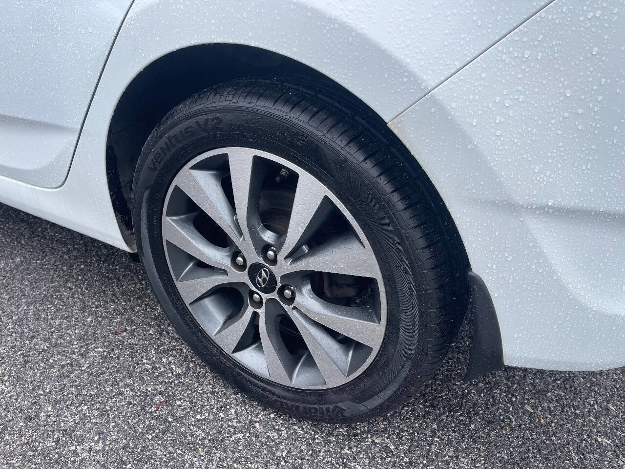 Used 2015 Hyundai Accent Sport w/ Option Group 04 image 36