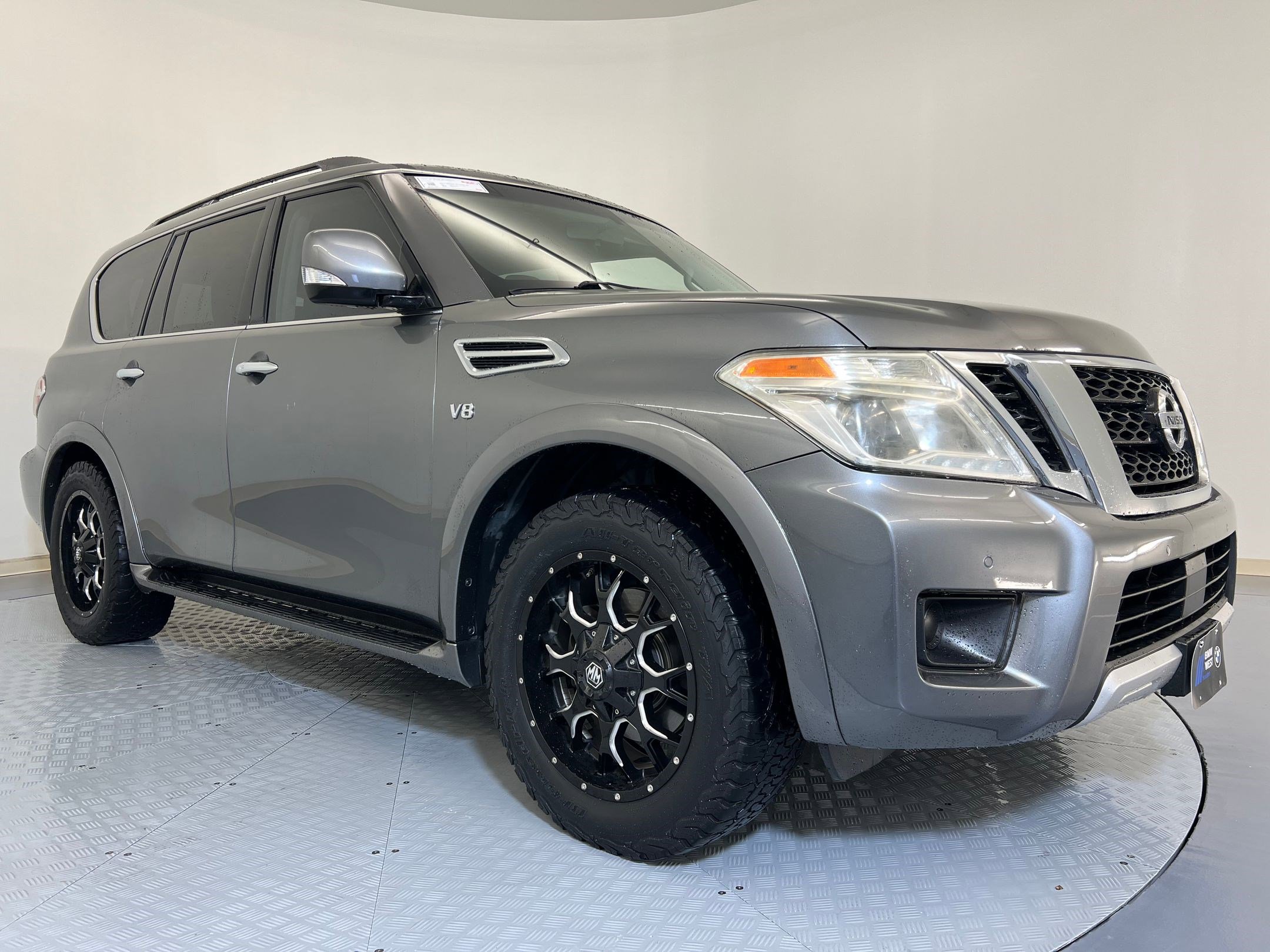 Used 2017 Nissan Armada SV image 7