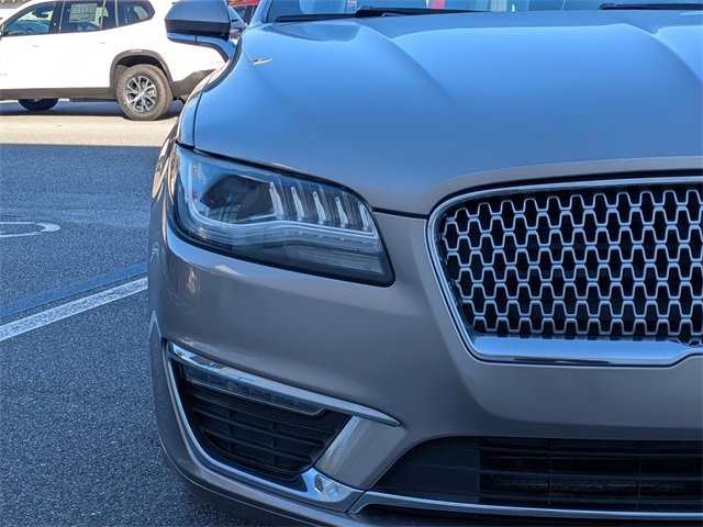 Used 2018 Lincoln MKZ Reserve image 9