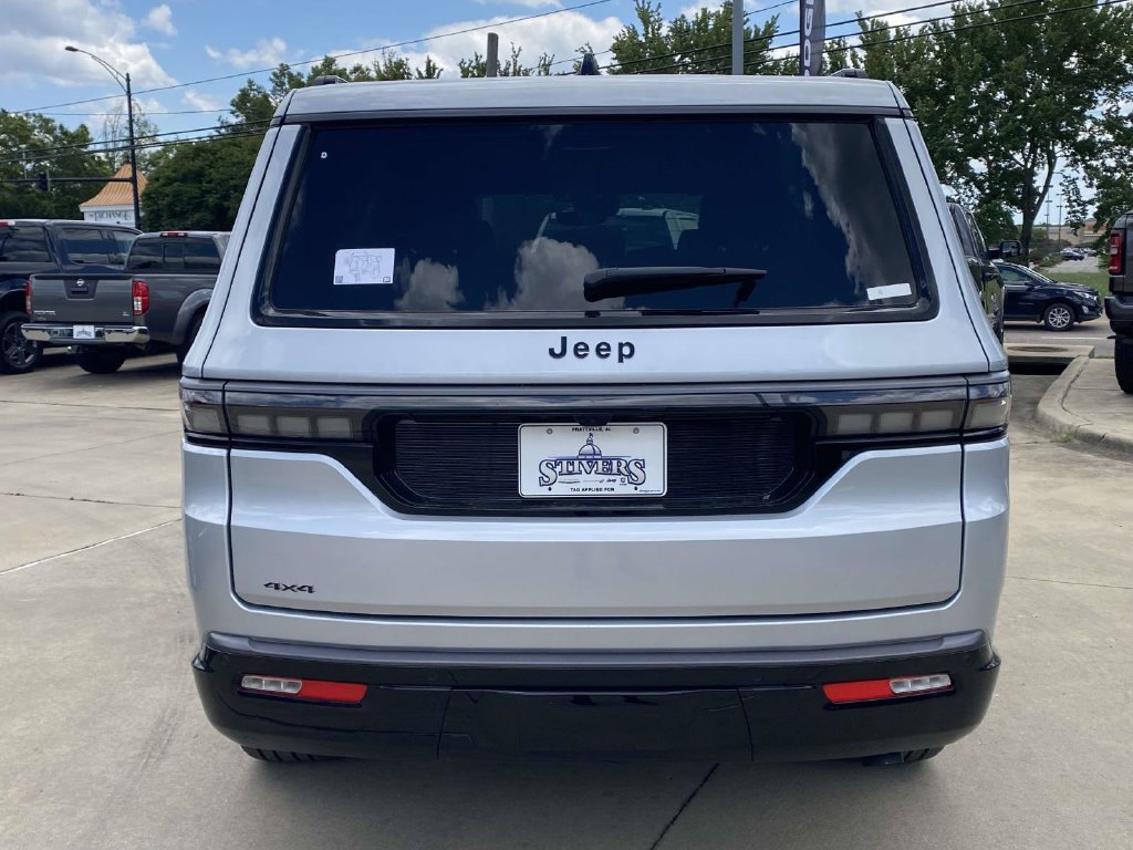 New 2026 Jeep Grand Wagoneer Limited AWD/4WD image 34