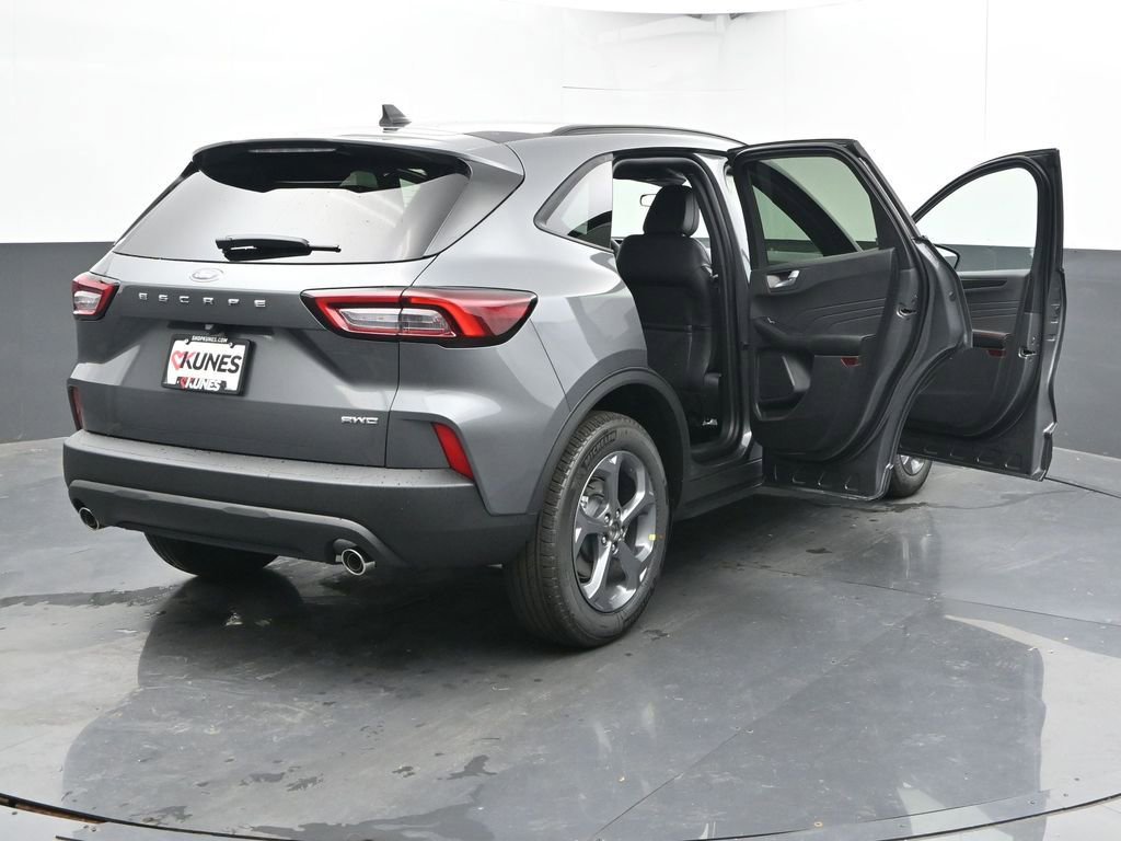 New 2026 Ford Escape ST-Line w/ Cold Weather Package image 55