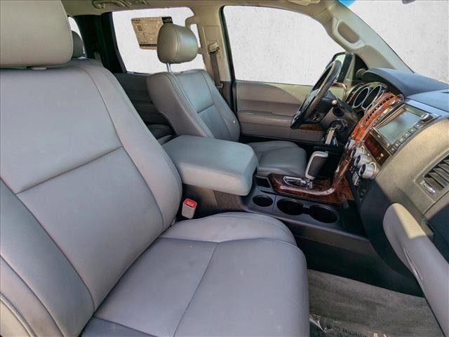 Used 2010 Toyota Sequoia Limited image 22