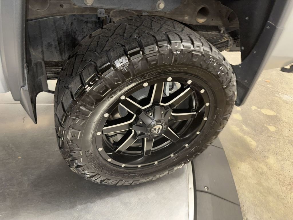 Used 2018 GMC Sierra 2500 Denali w/ Duramax Plus Package image 12