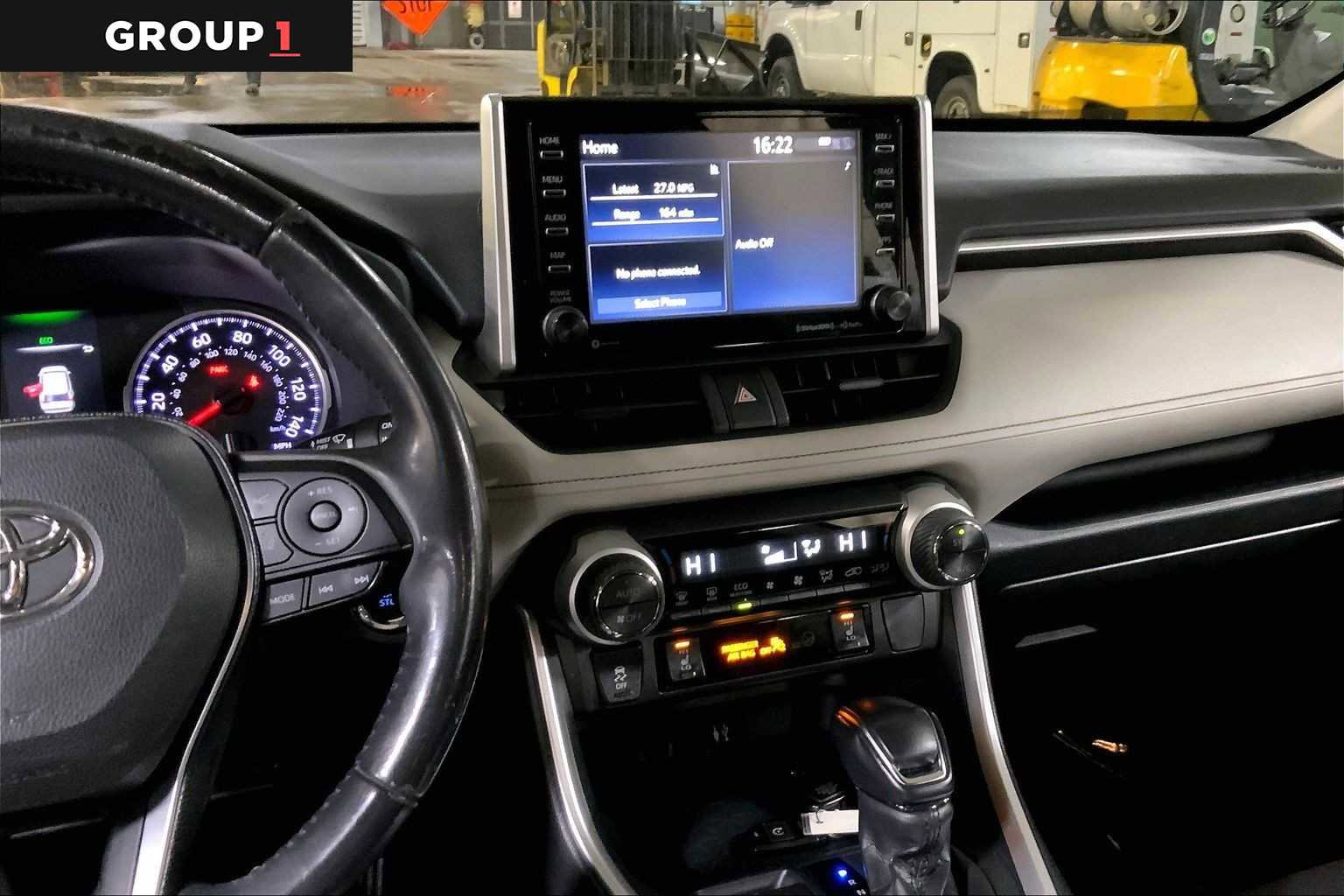 Used 2019 Toyota RAV4 XLE image 6