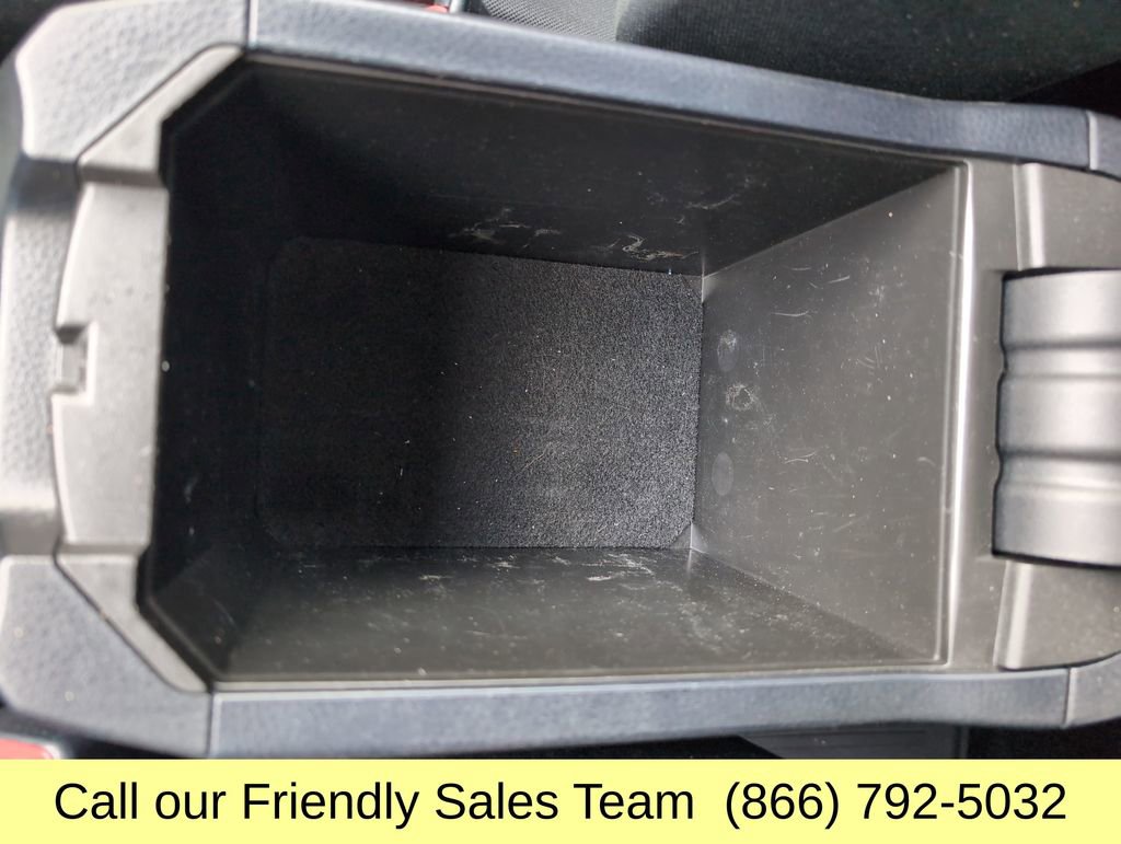 Used 2015 Toyota RAV4 LE image 26