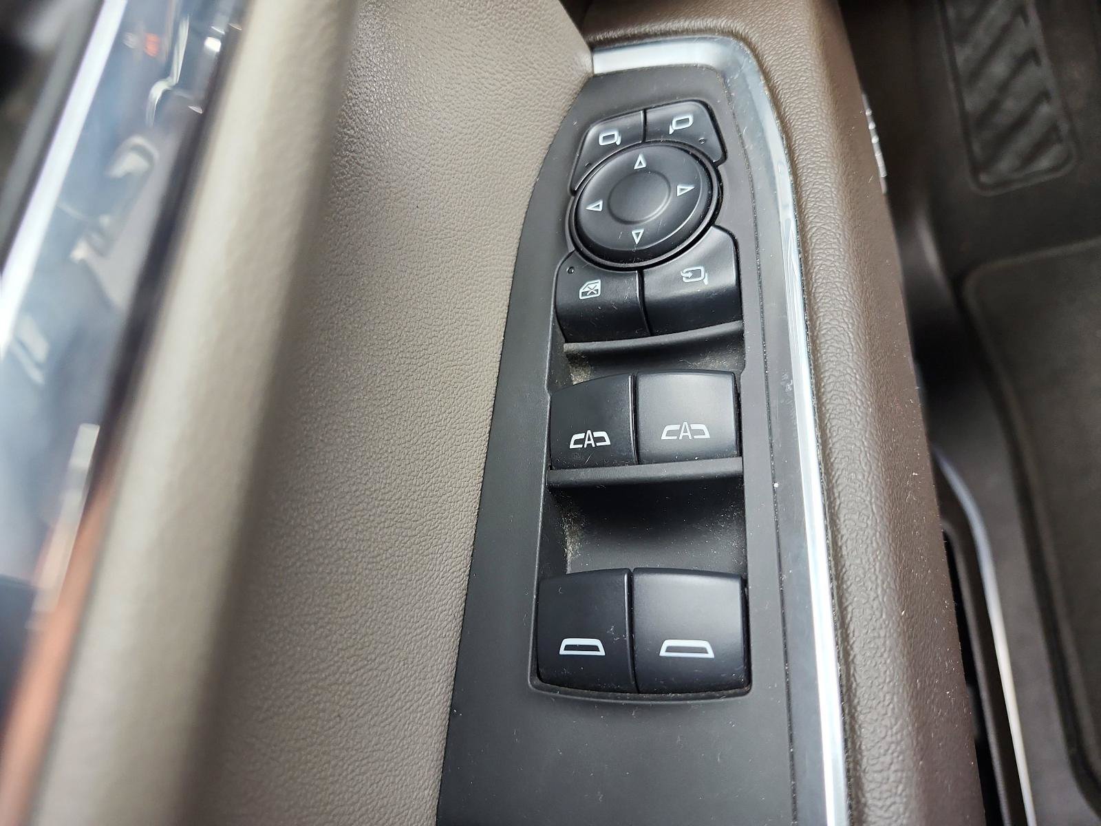 Used 2024 GMC Sierra 1500 SLT w/ SLT Premium Package AWD/4WD image 24