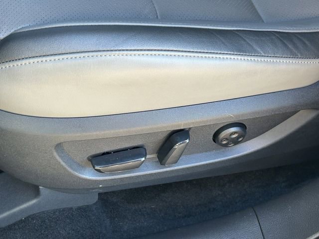 Certified 2025 INFINITI QX50 Luxe image 23