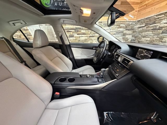 Used 2016 Lexus IS 300 AWD w/ Navigation System Package image 16