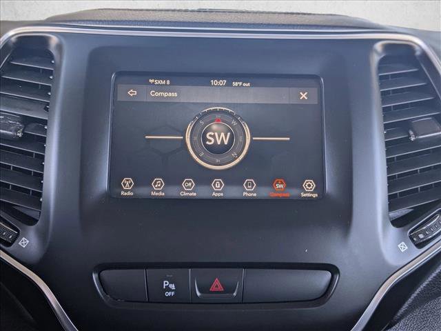 Used 2020 Jeep Cherokee Altitude image 13