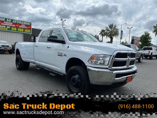Used 2018 RAM 3500 SLT image 1
