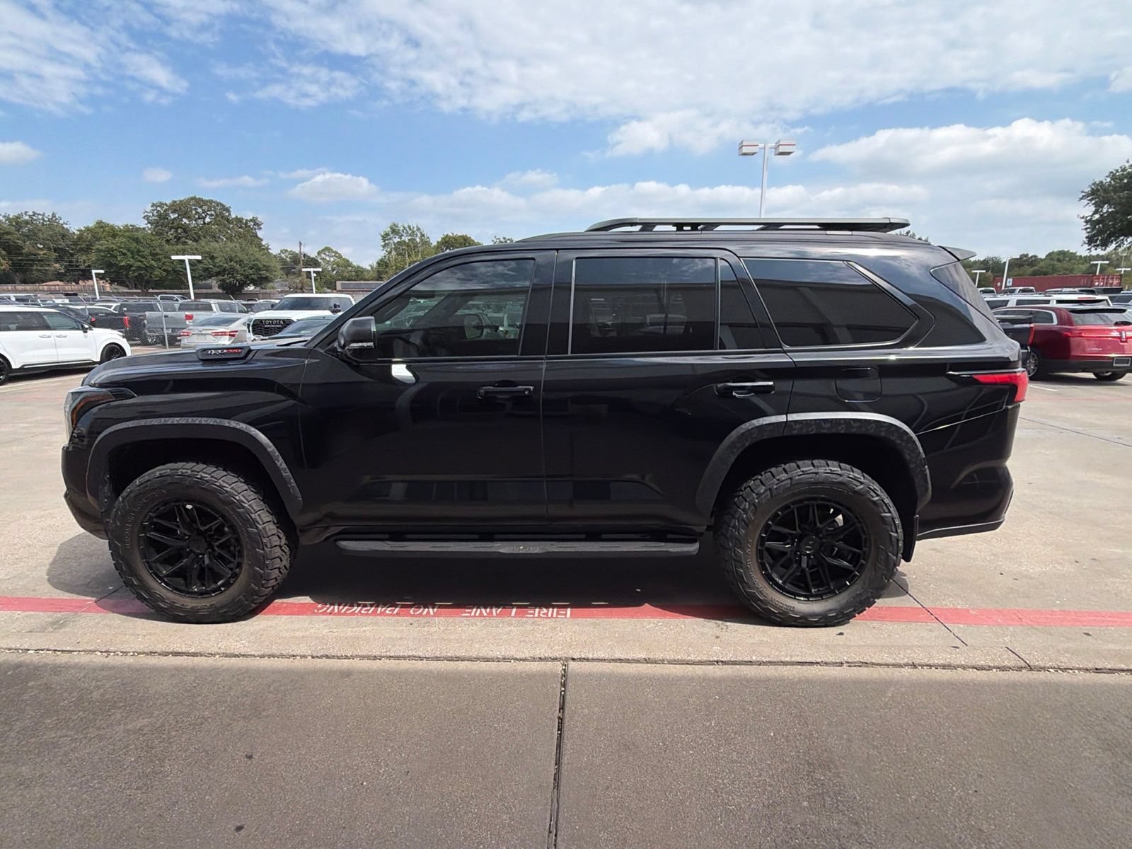 Used 2026 Toyota Sequoia TRD Pro AWD/4WD image 31