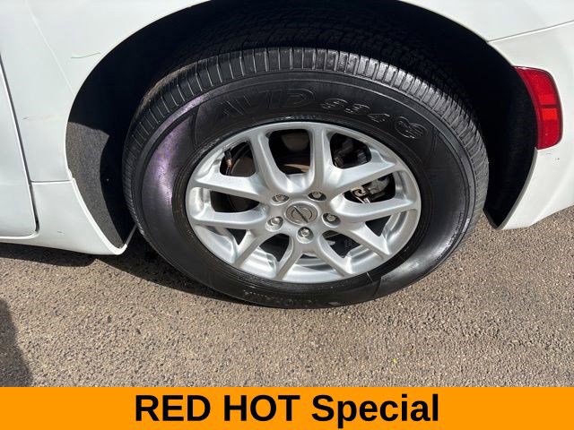 Used 2023 Chrysler Pacifica Touring FWD image 40