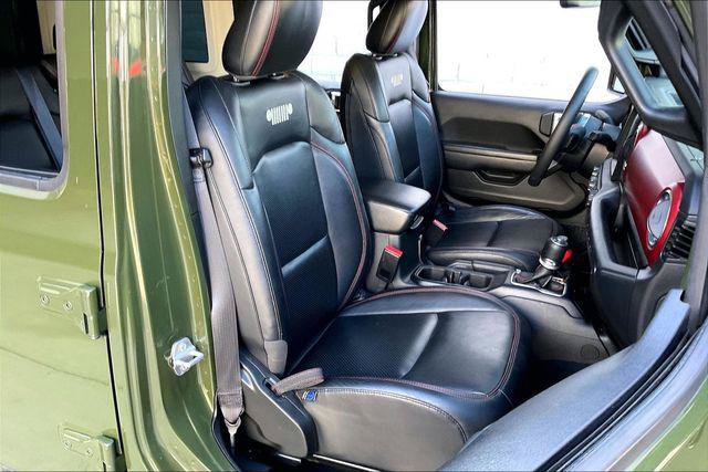 Certified 2023 Jeep Wrangler Unlimited Rubicon AWD/4WD image 6