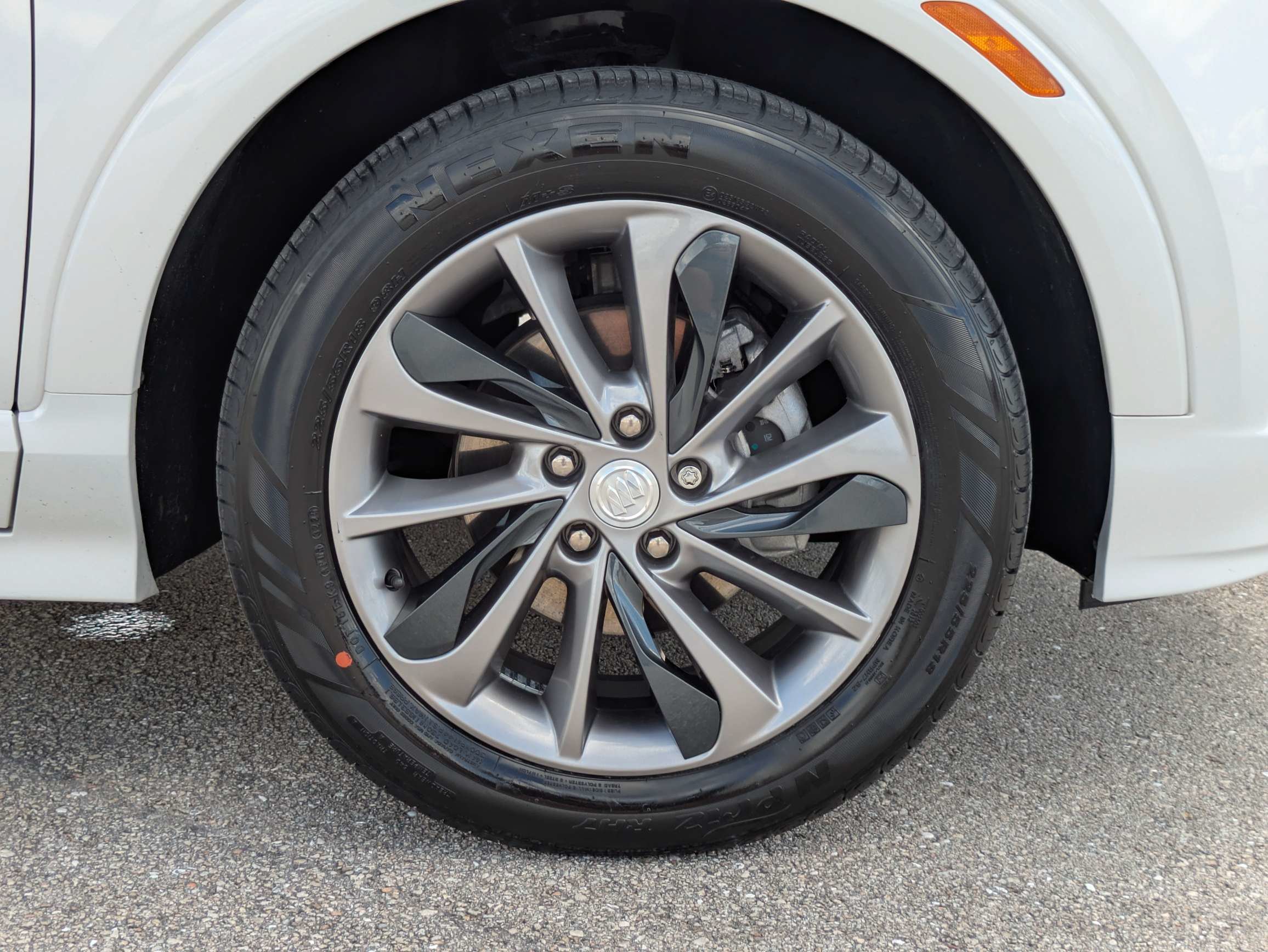 Used 2020 Buick Encore GX Select w/ Experience Buick Package FWD image 11