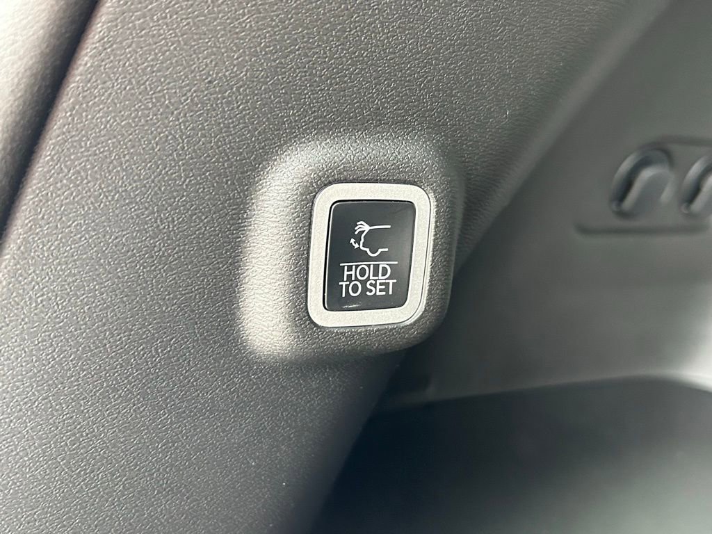 New 2026 Jeep Cherokee Limited image 42