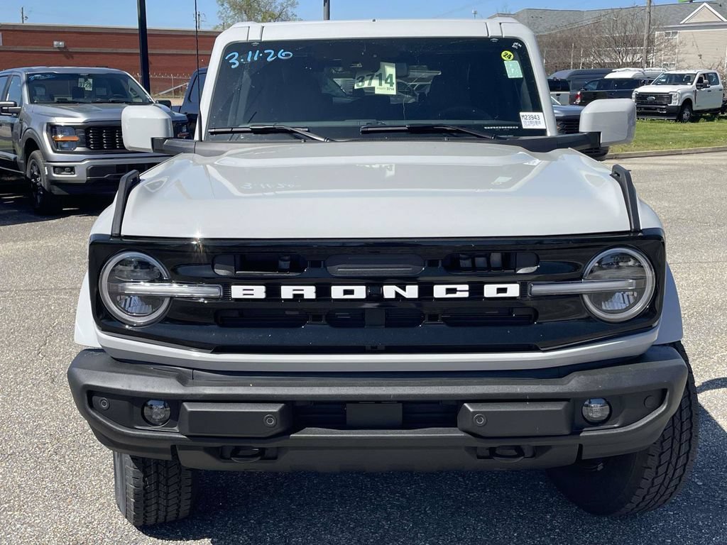 New 2026 Ford Bronco Outer Banks AWD/4WD image 8
