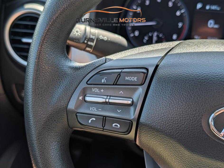 Used 2019 Hyundai Kona SE AWD/4WD image 25