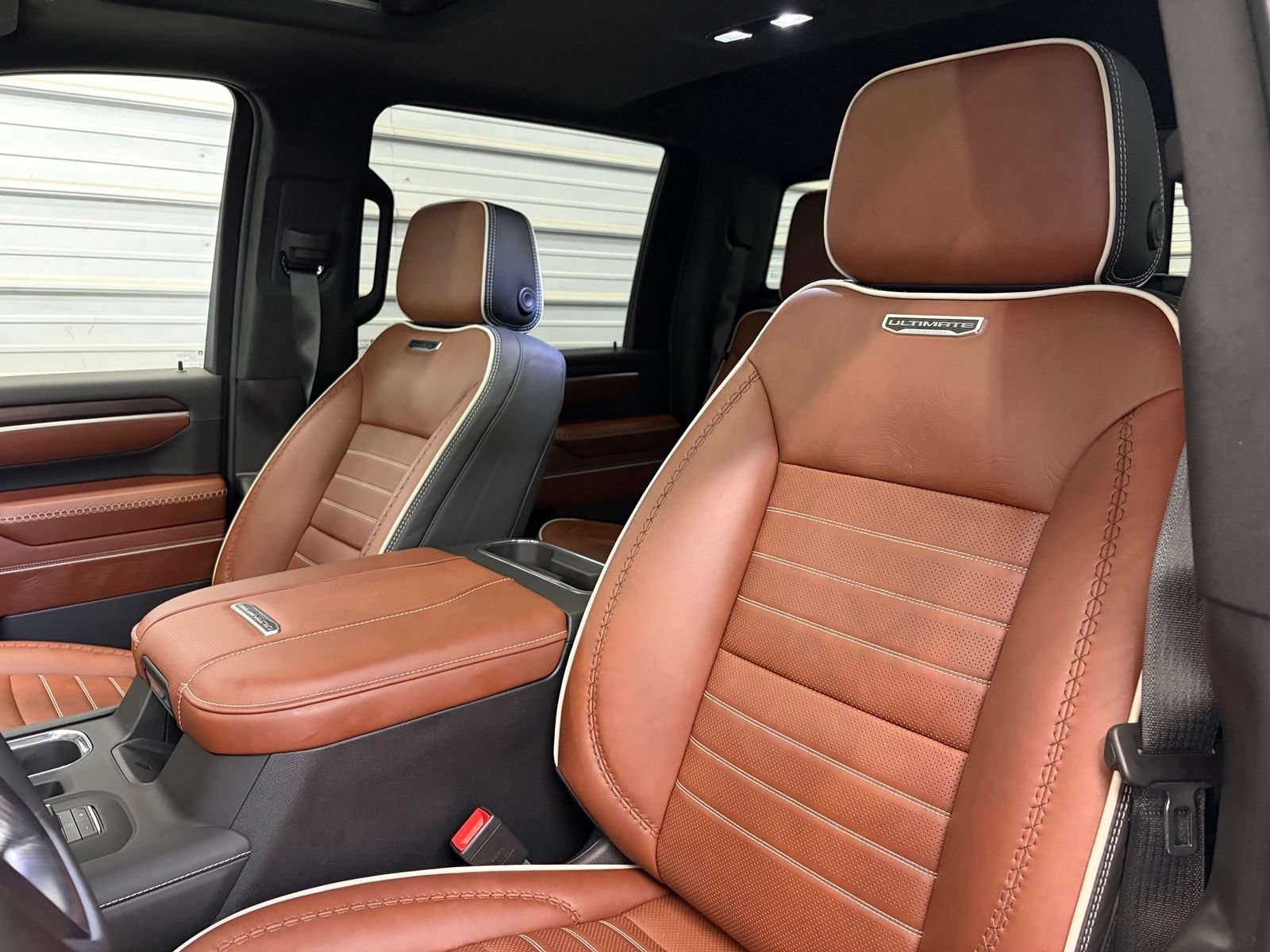 Used 2026 GMC Sierra 3500 Denali Ultimate AWD/4WD image 10