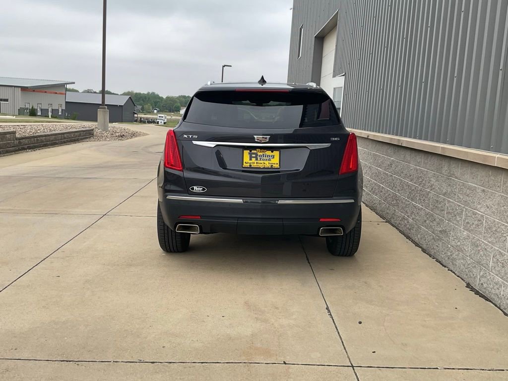 Used 2017 Cadillac XT5 FWD w/ LPO, Wheel Lock Package image 5