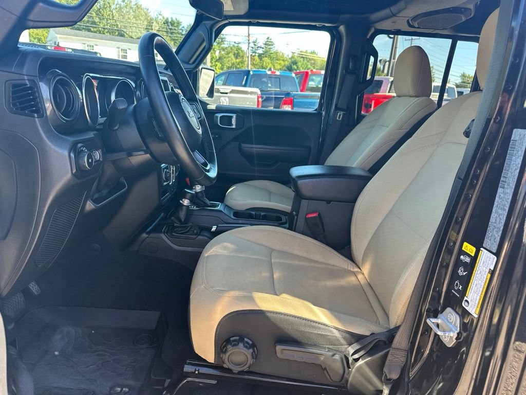 Used 2020 Jeep Wrangler Unlimited Sport AWD/4WD image 13