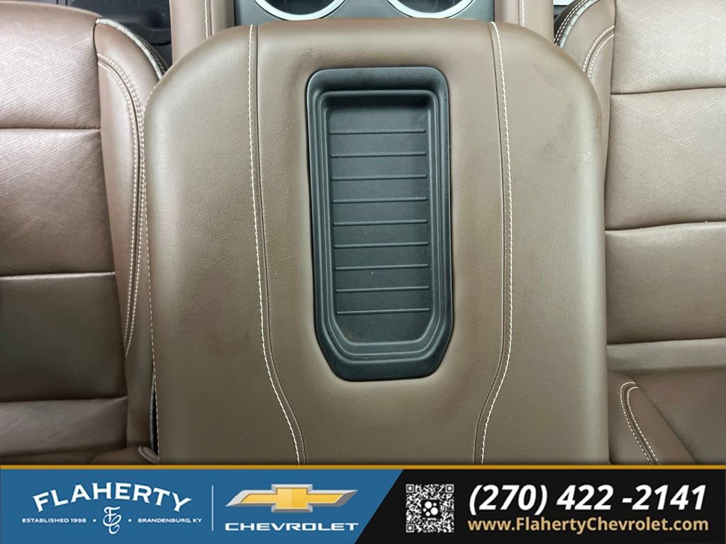 Used 2024 Chevrolet Tahoe High Country AWD/4WD image 33