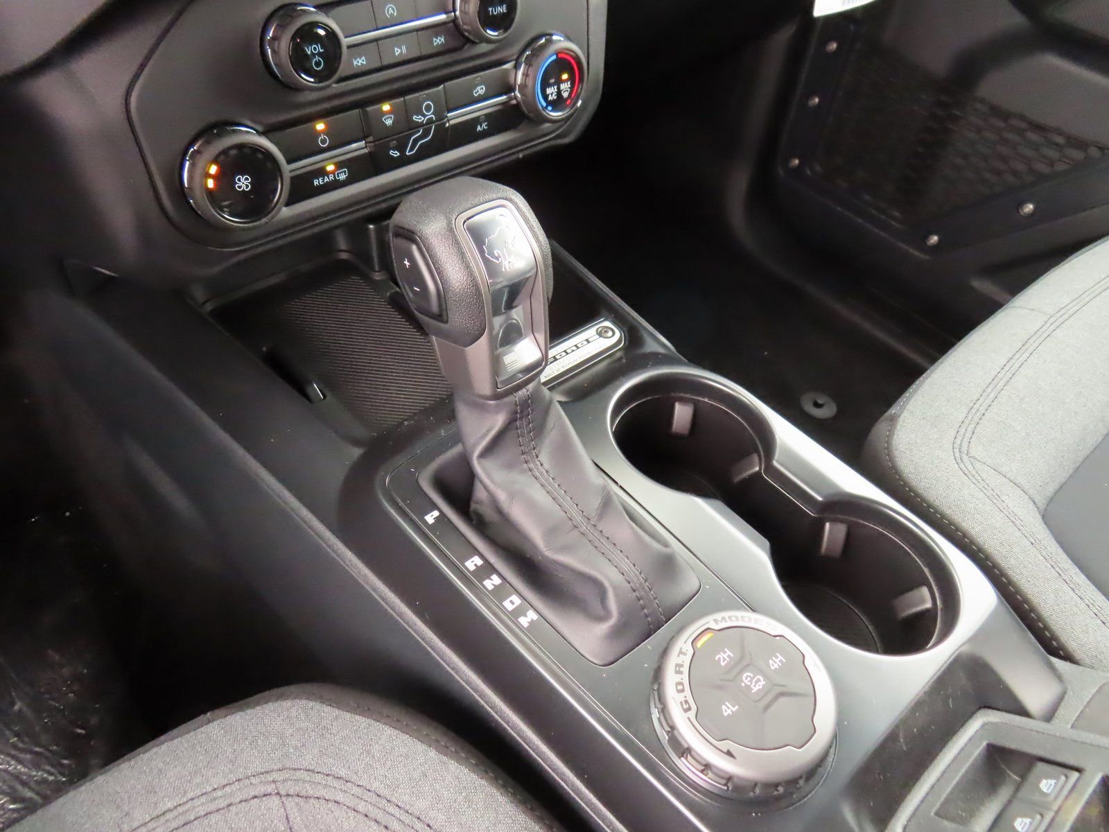 New 2025 Ford Bronco 4-Door image 15