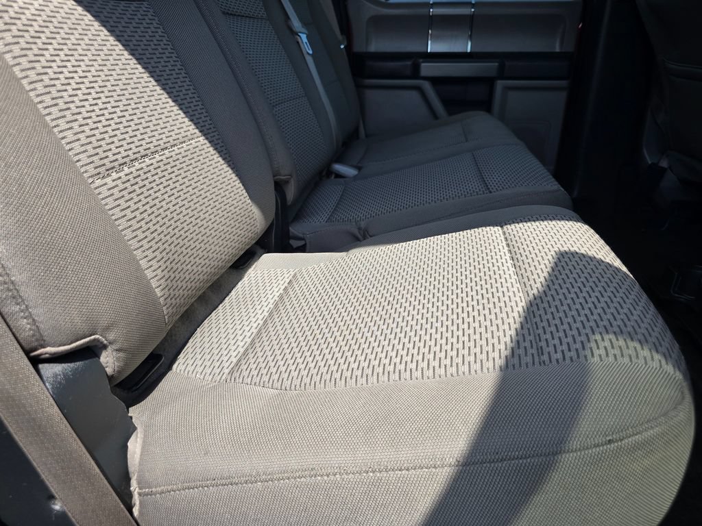 Used 2015 Ford F150 XLT w/ Equipment Group 302A Luxury AWD/4WD image 15