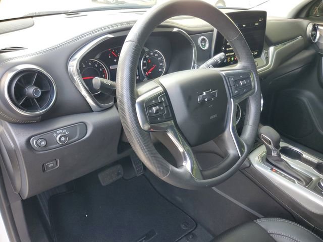 Certified 2023 Chevrolet Blazer LT w/ Convenience Package image 18