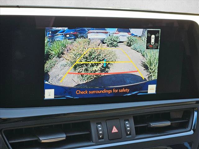 Used 2025 Lexus ES 300h w/ Premium Package FWD image 16