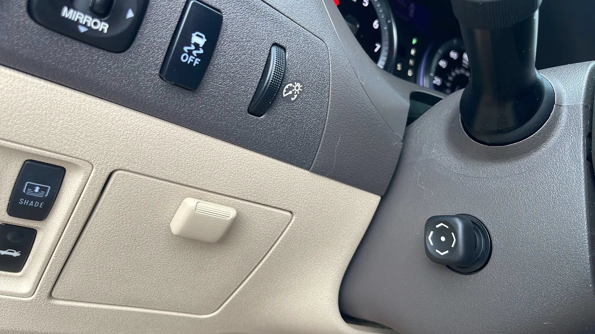 Used 2011 Lexus ES 350 FWD image 16