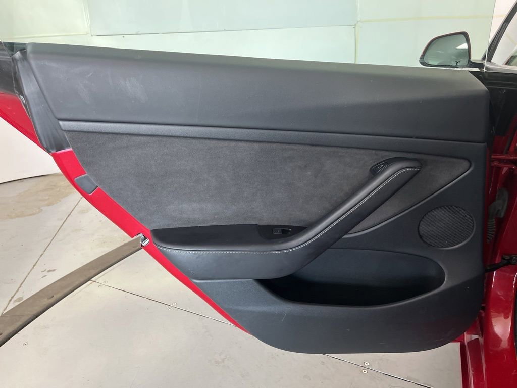 Used 2022 Tesla Model 3 Performance AWD/4WD image 26
