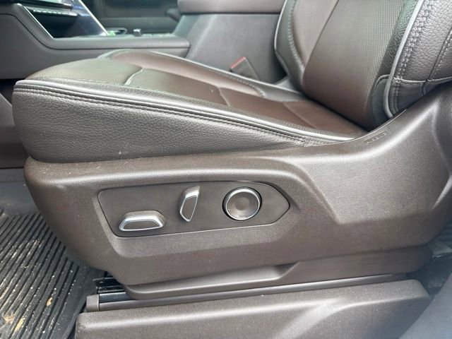 Used 2024 GMC Sierra 2500 Denali w/ Technology Package AWD/4WD image 18