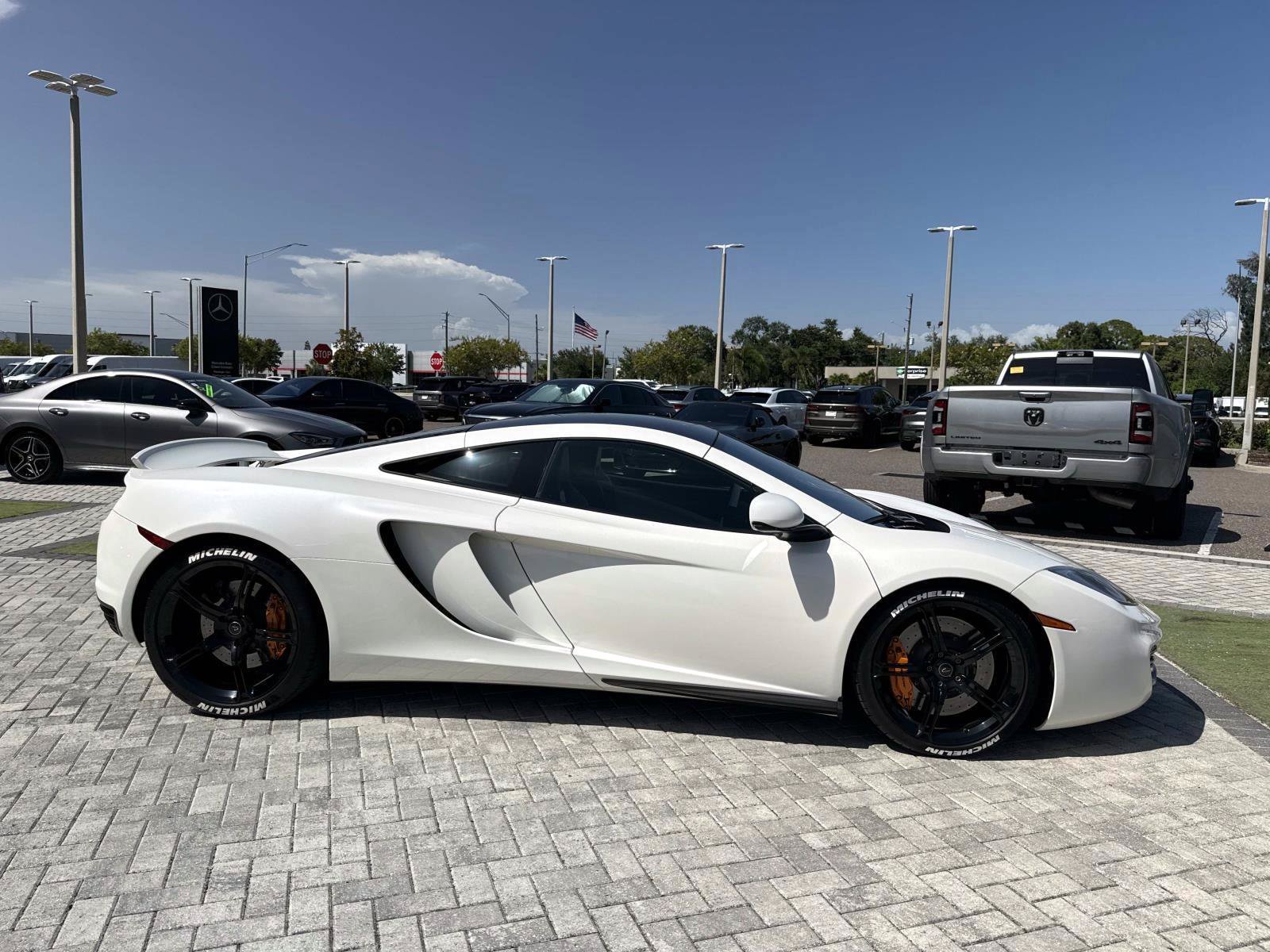 Used 2012 McLaren MP4-12C Coupe RWD image 6