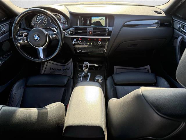 Used 2017 BMW X4 M40i image 13