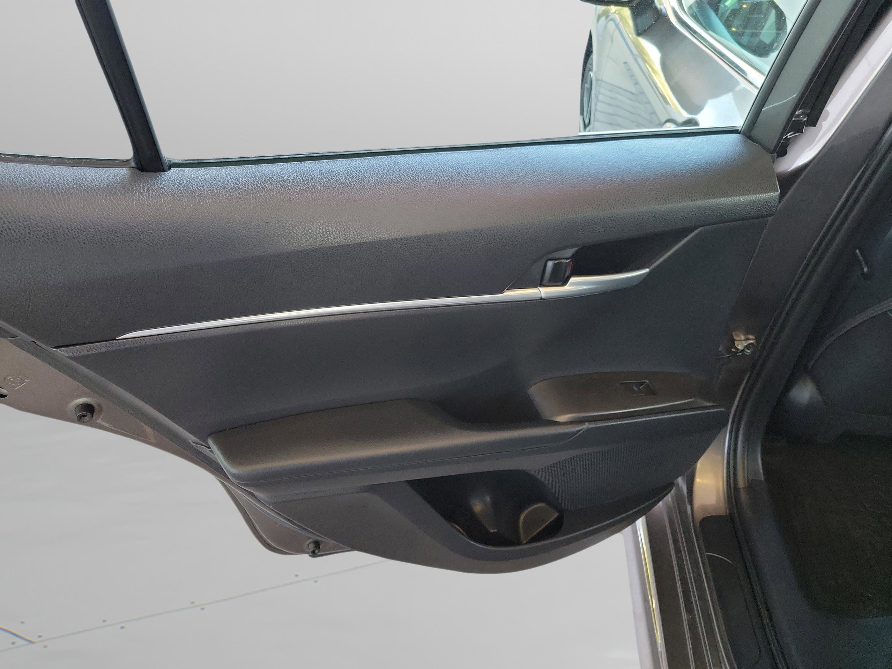 Certified 2023 Toyota Camry SE image 16