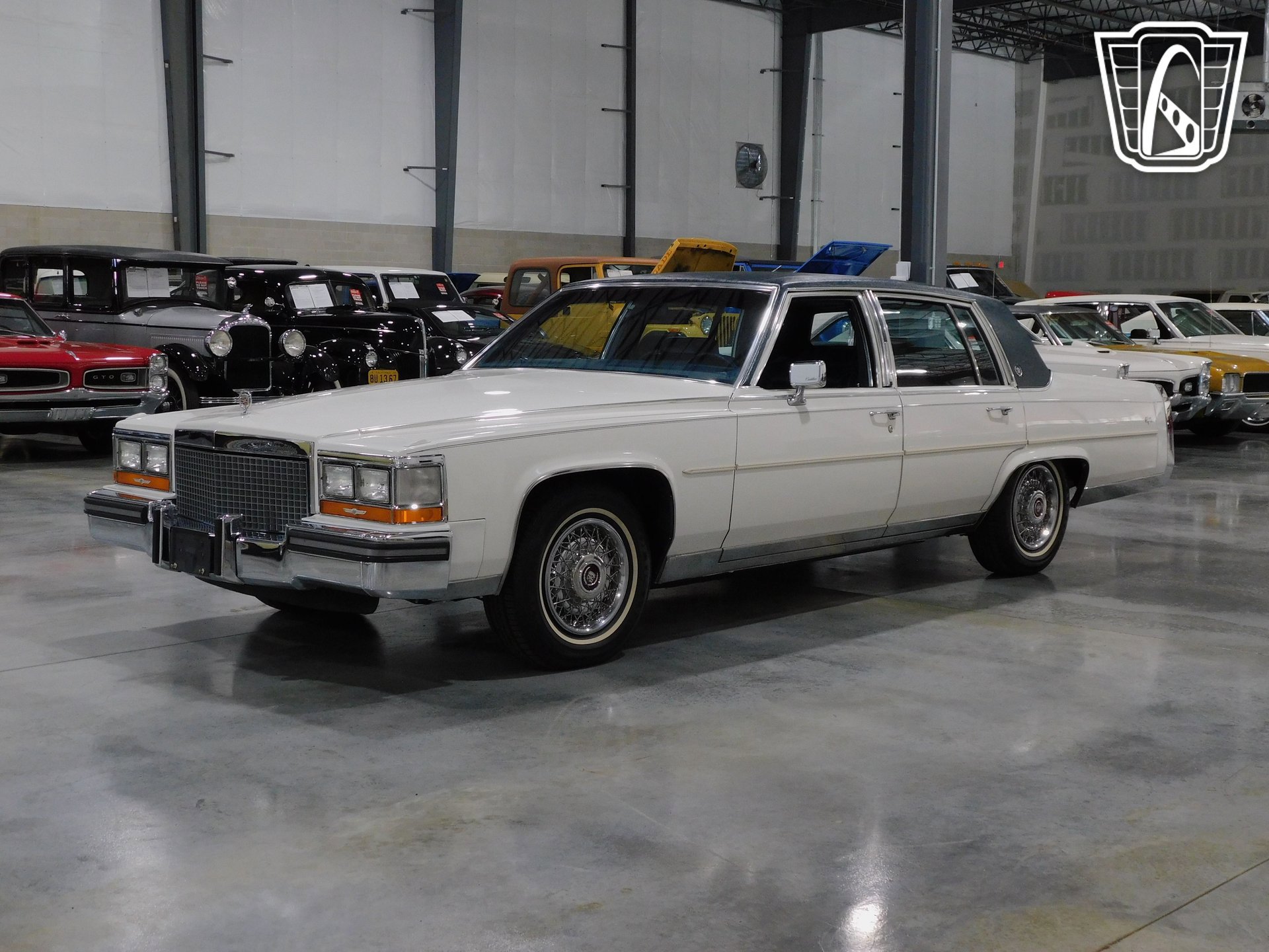 Used 1988 Cadillac Brougham image 15