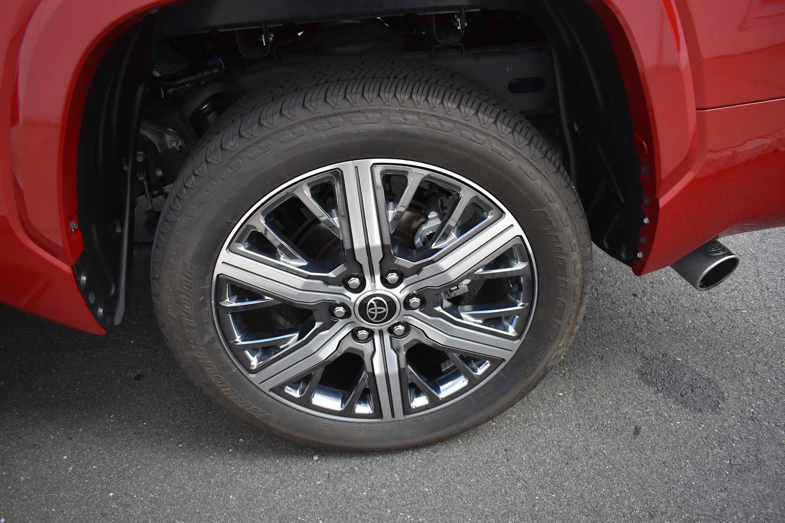 Used 2023 Toyota Tundra Capstone AWD/4WD image 27