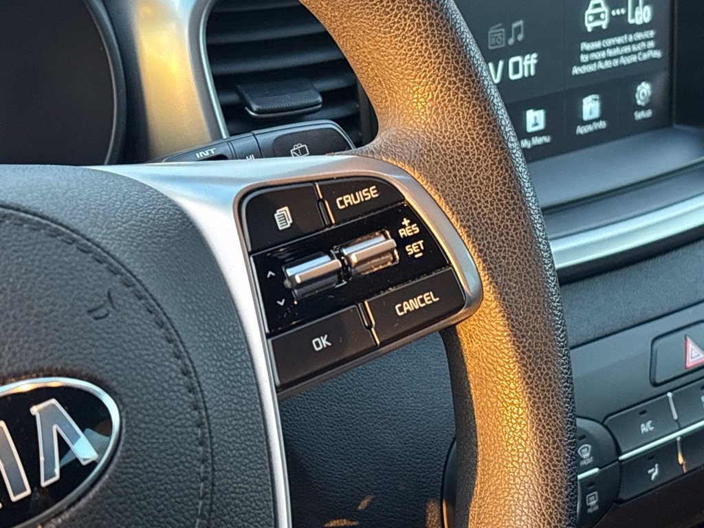 Used 2020 Kia Sorento LX FWD image 21