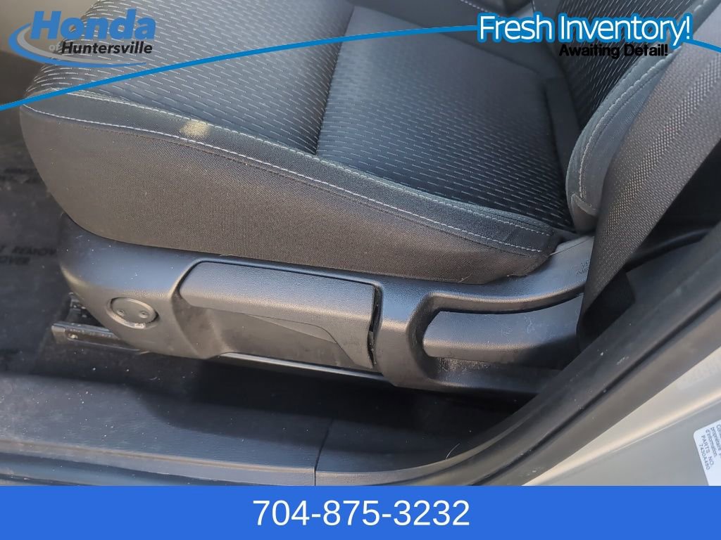 Used 2022 Mitsubishi Outlander ES image 19