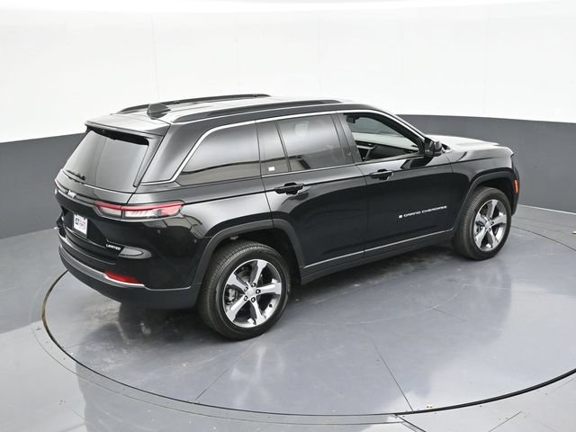 Used 2026 Jeep Grand Cherokee Limited w/ Luxury Tech Group II AWD/4WD image 63