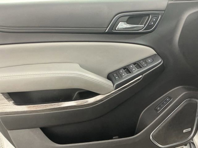 Used 2019 Chevrolet Suburban LT AWD/4WD image 7