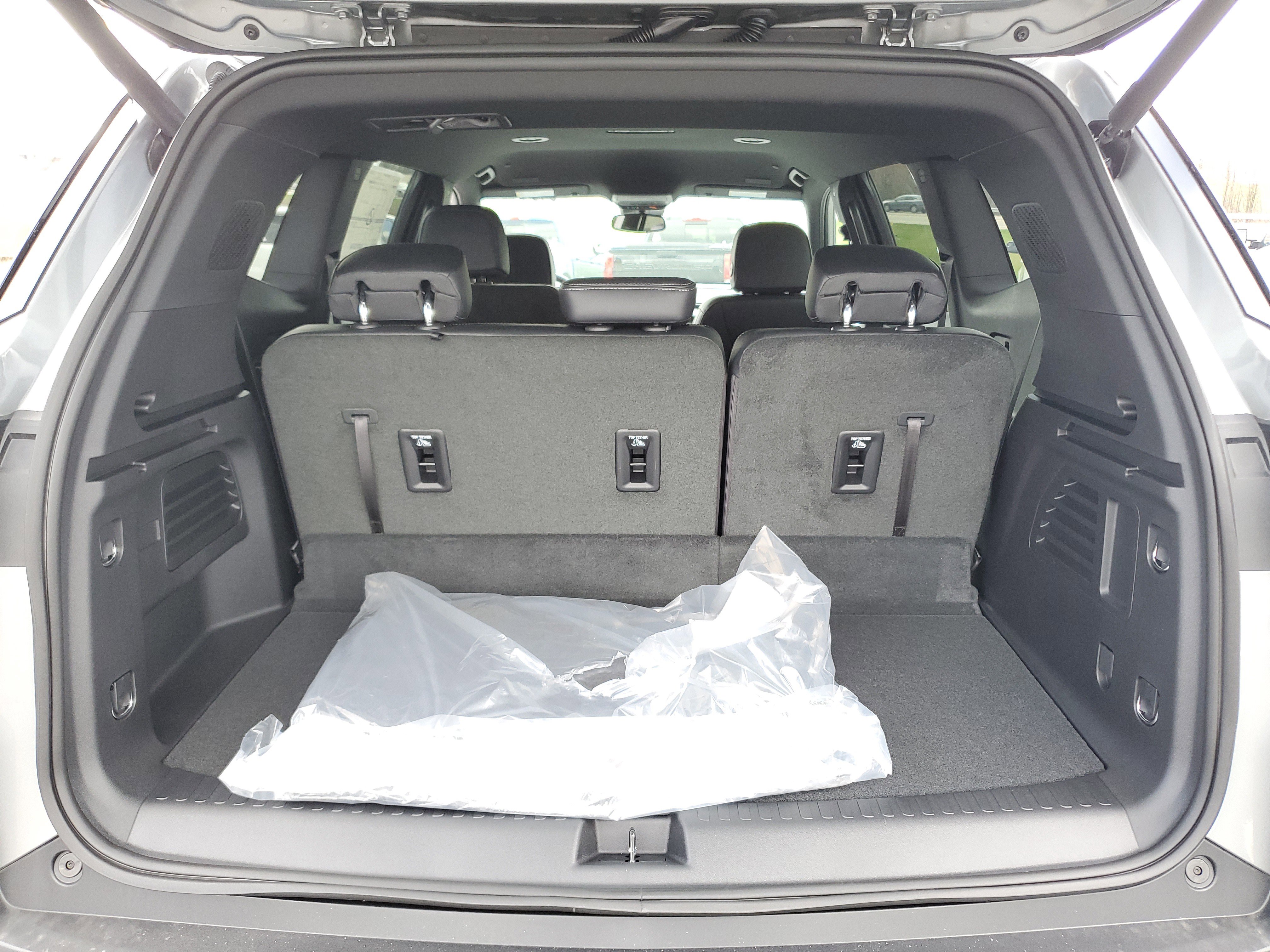 New 2026 Buick Enclave Preferred w/ LPO, Floor Liner Package image 11