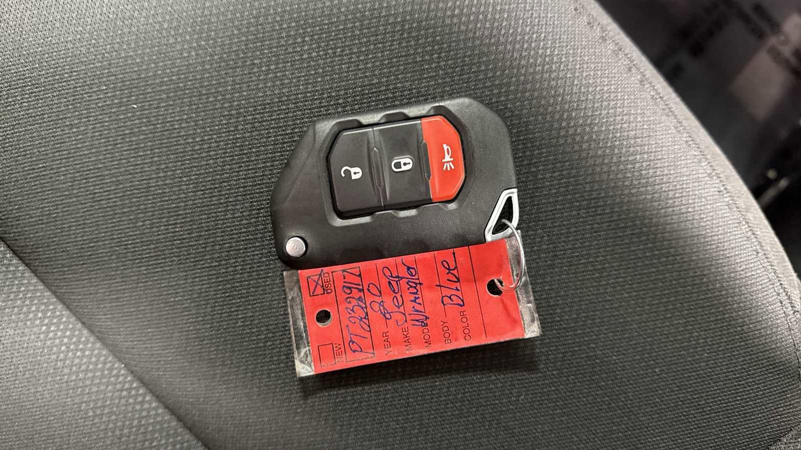 Used 2020 Jeep Wrangler Unlimited Sport S image 31