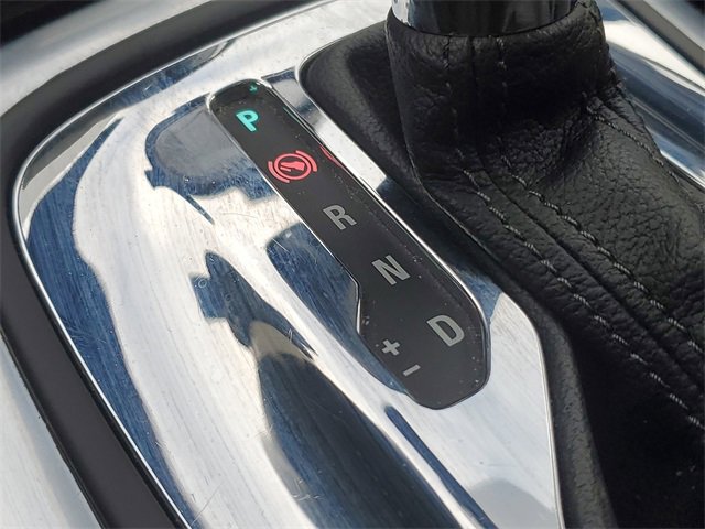 Used 2017 Buick Regal Sport Touring image 17