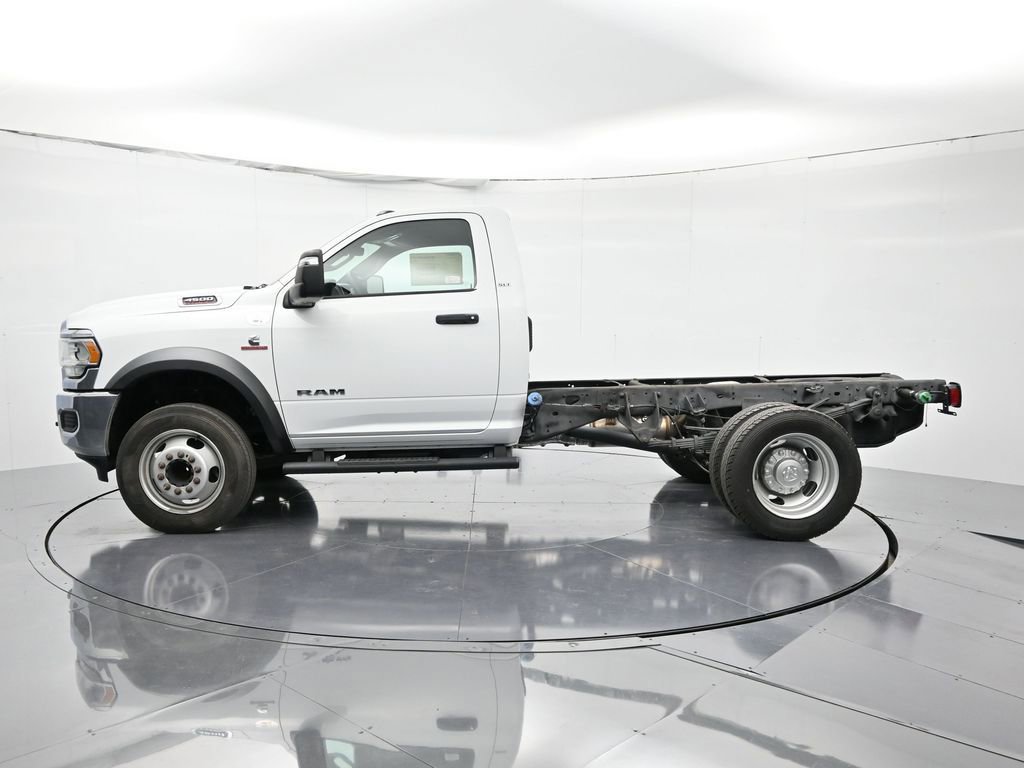 Used 2023 RAM 4500 SLT w/ Quick Order Package 2YG SLT RWD image 8