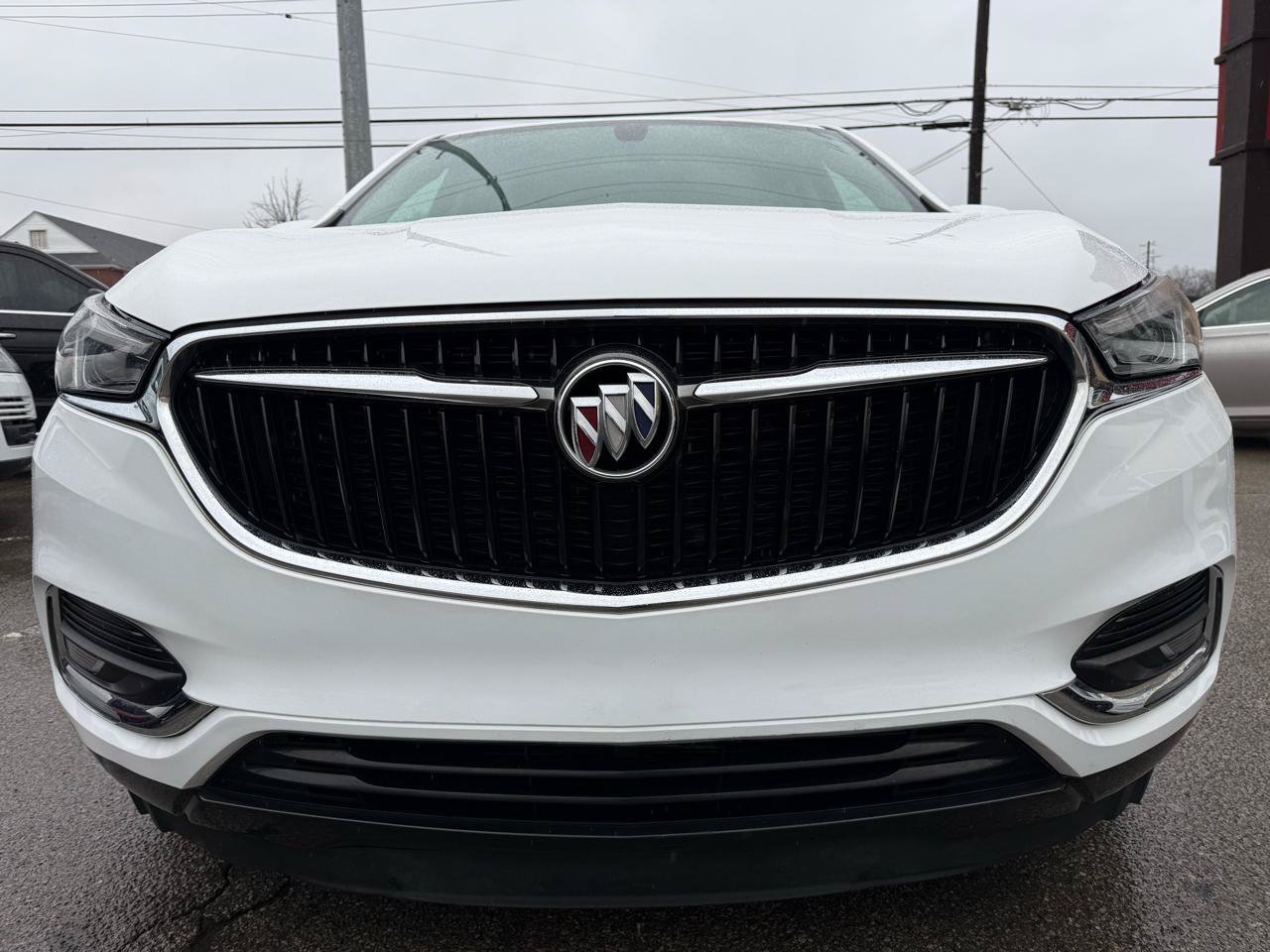 Used 2018 Buick Enclave Essence FWD image 9