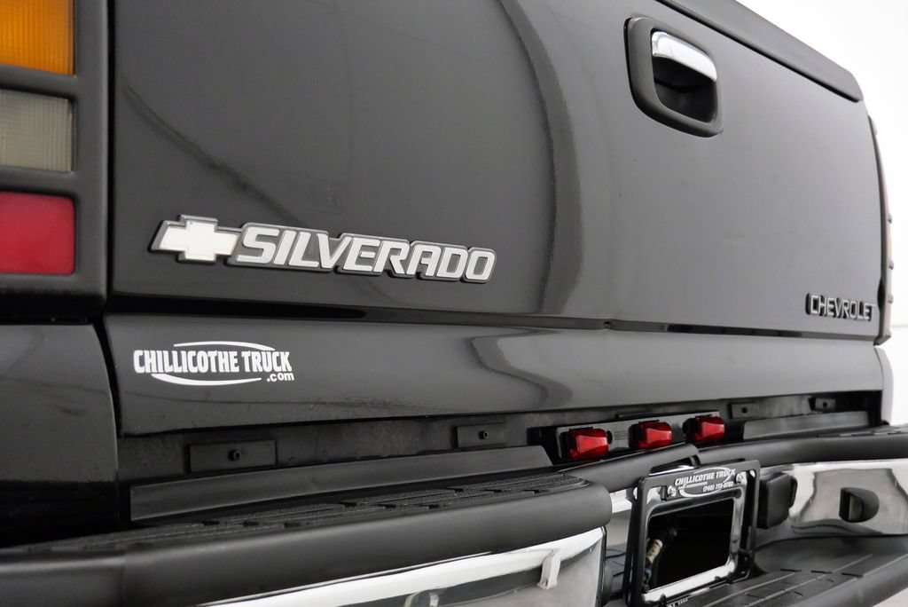 Used 2007 Chevrolet Silverado 3500 LT AWD/4WD image 9