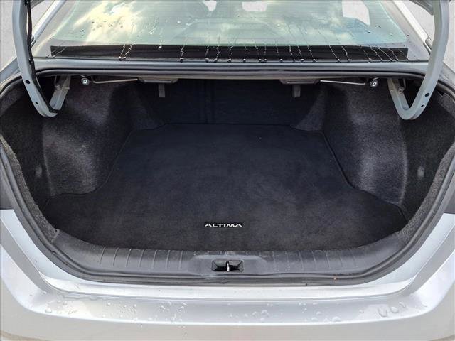 Used 2024 Nissan Altima 2.5 SR FWD image 6